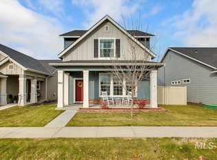 962 W Stanhope St, Meridian, ID 83646