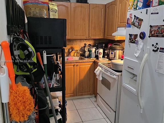 5th image of 2565 W 56th St APT 206