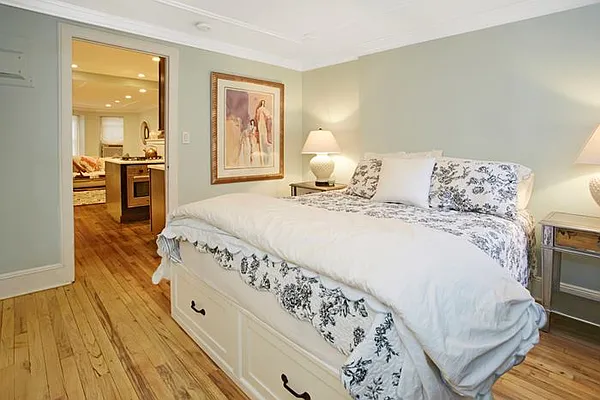 Sold by Becker Realty Services Inc. | media 38