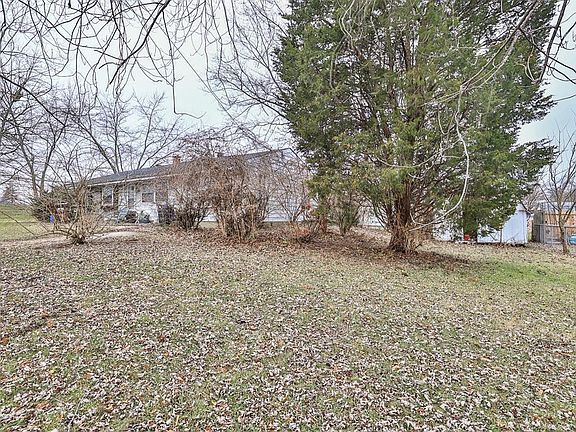 4th image of 10833 Newmarket Dr