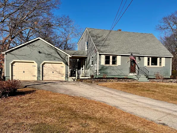27 Lou Avenue, Salem, NH 03079