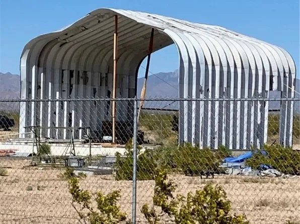 16202 S Kickapoo Dr, Yucca, AZ 86438