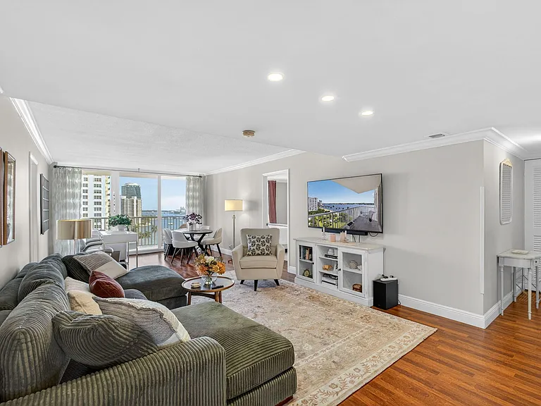 1801 S Flagler Dr #1104 — Photo 2