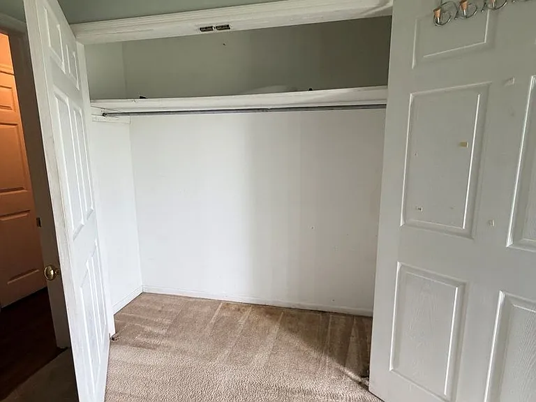 106 Chestnut Rdg — Photo 18