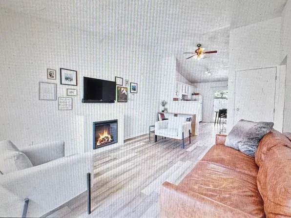 796 Timber Way Dr, Columbus, OH 43085