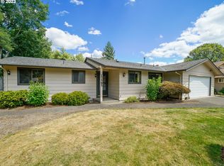 17585 SW Pheasant Ln, Beaverton, OR 97003