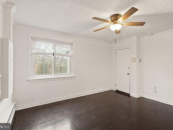 3rd image of 550 Malcolm X Ave SE APT 2