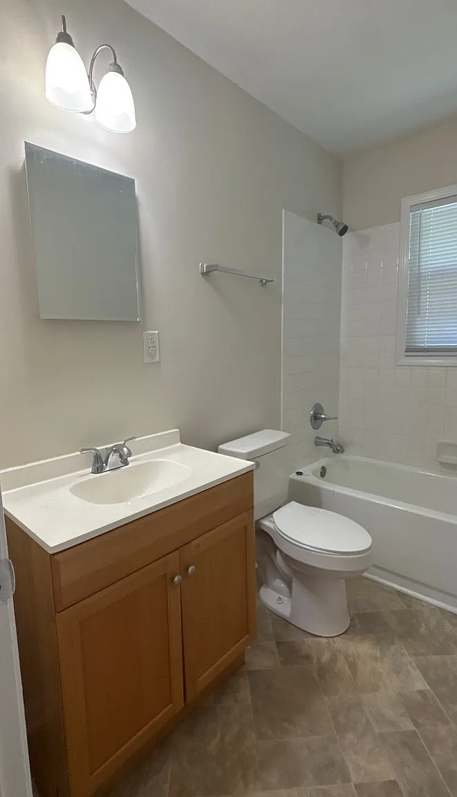 1070 Rulnick Street - 1 — Photo 1