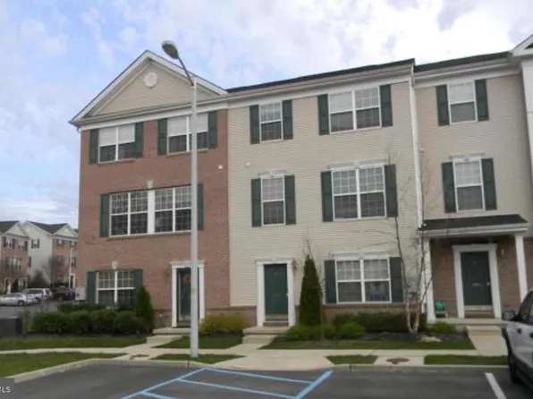 810 Brandywine Dr #810, Williamstown, NJ 08094