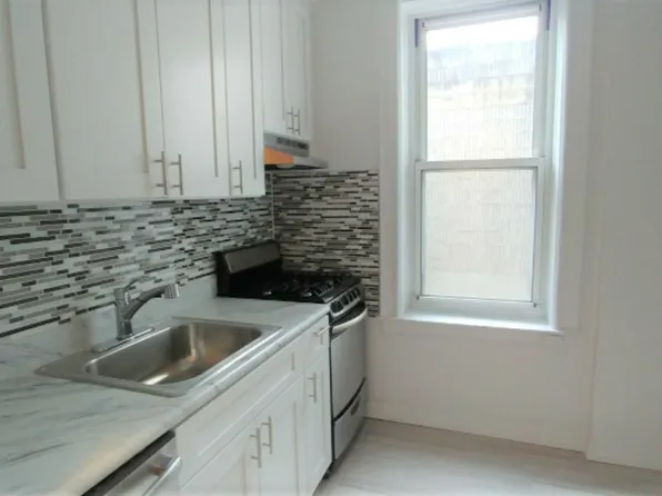 21-34 45th Road image 1 of 12