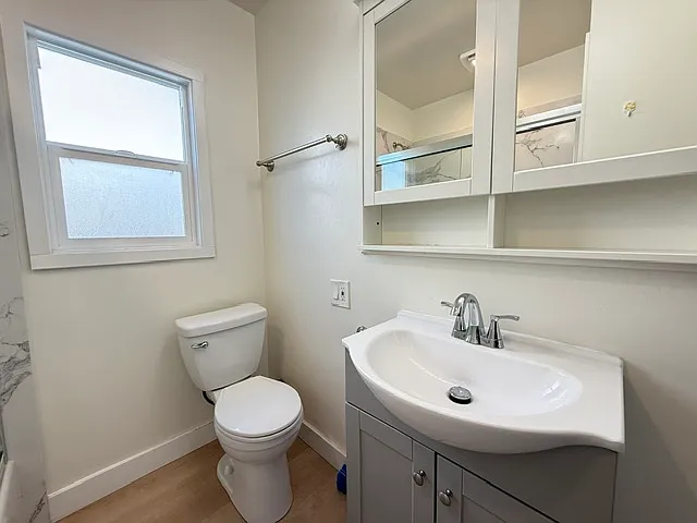 577 Durant Ave — Photo 23