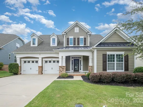 3021 Henshaw Rd, Waxhaw, NC 28173
