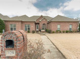 129 Holland Ln, Little Rock, AR 72223