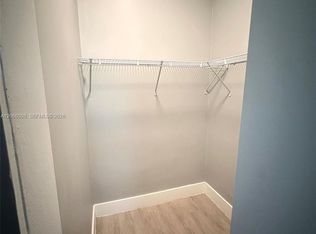 710 Meridian Ave APT 10, Miami Beach, FL 33139