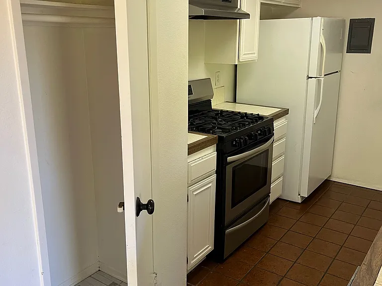 5977 Nelda St #3 — Photo 7