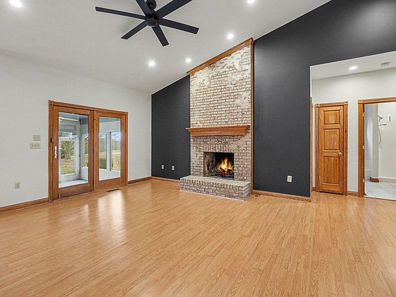 5th image of 9525 Camp Ernst Rd