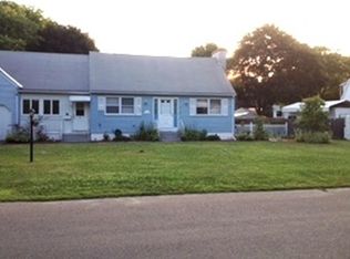 9 Lawler Dr, Easthampton, MA 01027