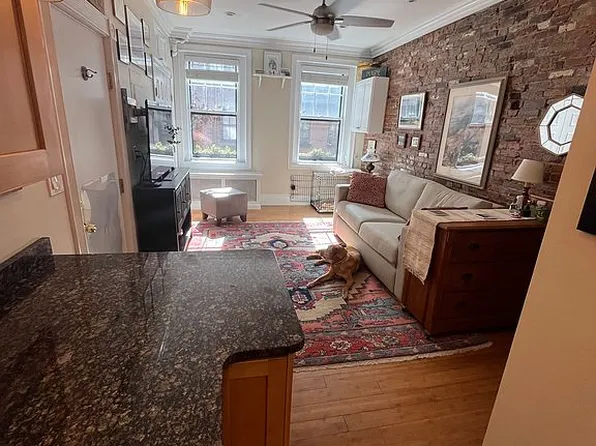 11 Irving St APT 1, Boston, MA 02114