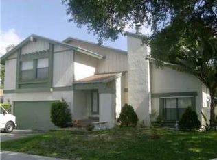 38 Forest Cir, Cooper City, FL 33026
