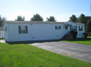 42 Marie Cir, Sabattus, ME 04280