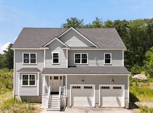175 Pine St, Tewksbury, MA 01876