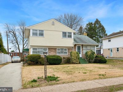 584 Paoli Ave, Philadelphia, PA, 19128