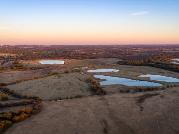 124 Private Road 3209, Bridgeport, TX 76426