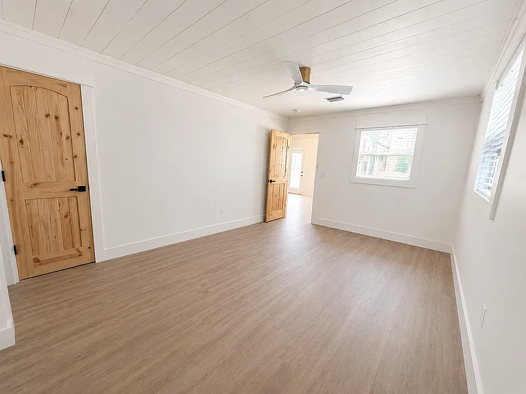 7213 Sunset Ave — Photo 12