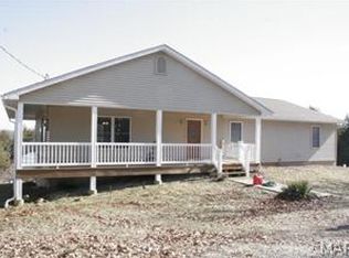 13630 State Rd E, De Soto, MO 63020