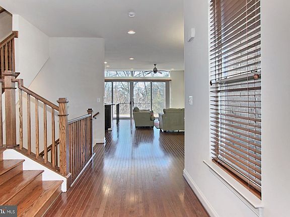2nd image of 23423 Evening Primrose Sq
