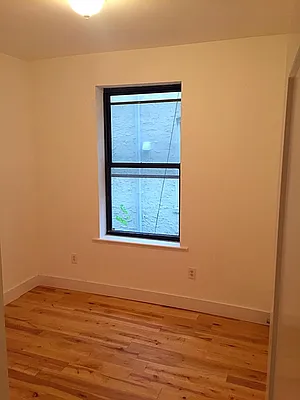 Rented by M & J Tenaglia Realty Corp | media 44