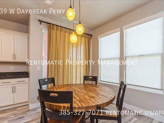 3rd image of 5039 W Daybreak Pkwy #1