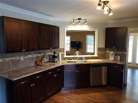 4th image of 113 Antelope Dr