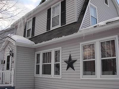 4th image of 352 Millard St