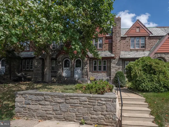 911 Darby Rd, Havertown, PA 19083