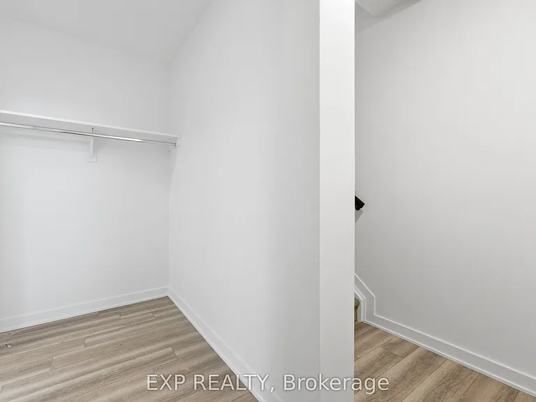 1373 Louis Ln #C — Photo 17