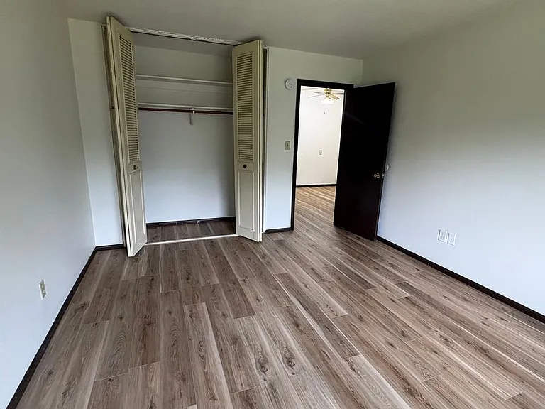 791 Russell Rd — Photo 18