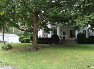 104 S Walnut St, Tallula, IL 62688