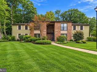 104 W Bluebell Ln, Mount Laurel, NJ 08054