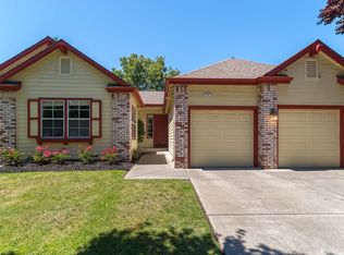 305 Schiappino St, Santa Rosa, CA 95409