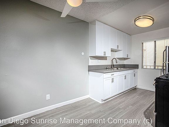 5th image of 3829 Marlborough Ave APT 9