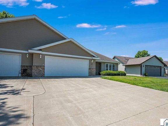 3rd image of 117 Cardinal Dr