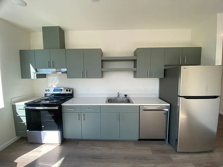 401 UNION — Photo 230