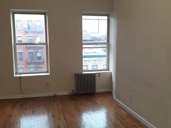 3rd image of 114 W 116th St APT 16