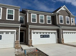 1653 Merlot Ln, Westlake, OH 44145