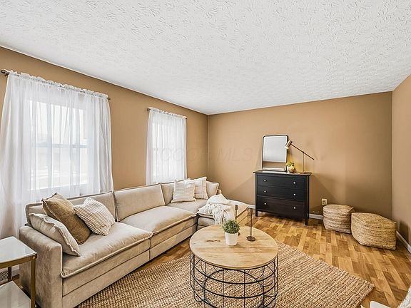 5th image of 65 Yorkshire Rd