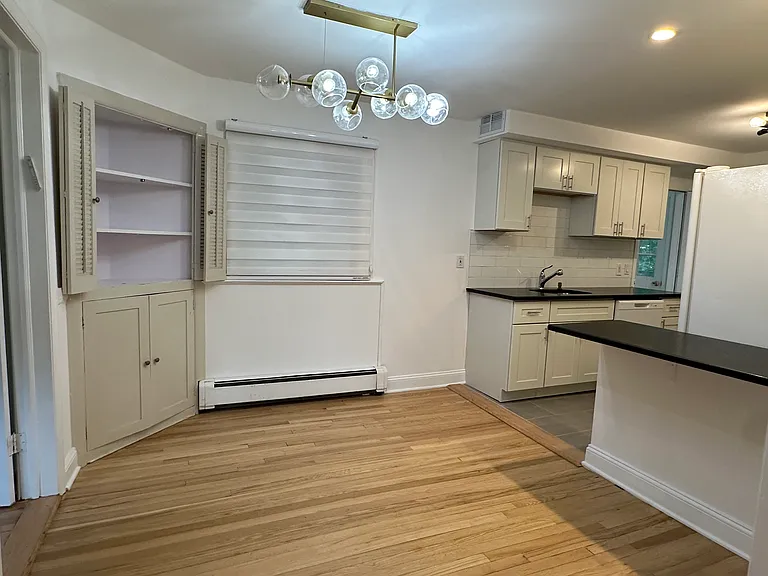 36 Morningside Ave — Photo 5