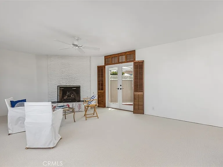 401 Arenoso Ln #A — Photo 3