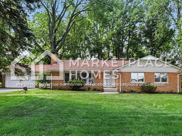 1220 E Square Lake Rd, Bloomfield Hills, MI 48304