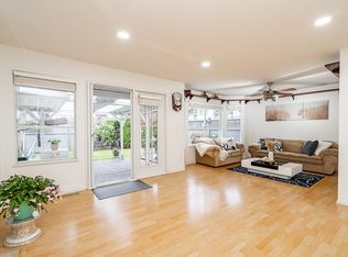 10538 153rd St #104, Surrey, BC V3R0G6